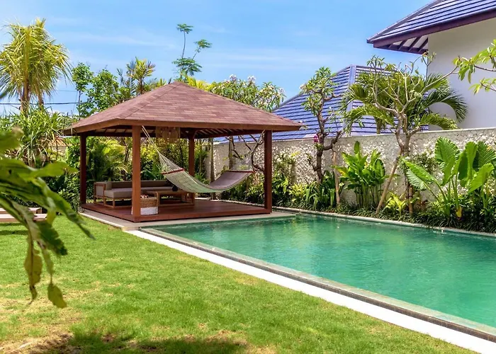 Nonnavana - 12-minute Walk To Batu Bolong Villa *