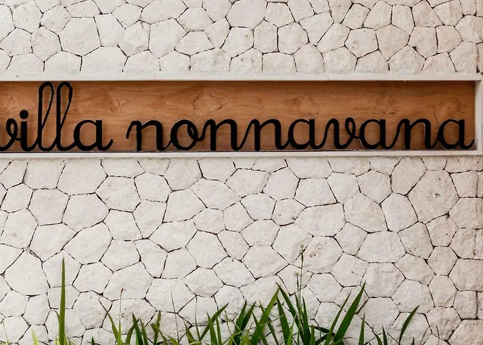 Nonnavana - 12-minute Walk To Batu Bolong *