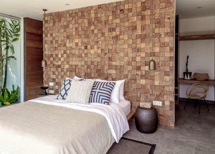 Villa Nonnavana - 12-minute Walk To Batu Bolong *